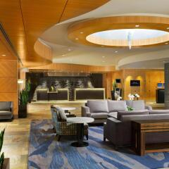 Отель Fairmont Vancouver Airport In-Terminal Hotel Канада, Ричмонд - 1 отзыв об отеле, цены и фото номеров - забронировать отель Fairmont Vancouver Airport In-Terminal Hotel онлайн интерьер отеля