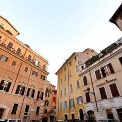 Апартаменты Piazza Mattei Terrace Apartment