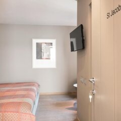 Отель B&B Huis Koning сейф в номере