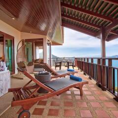 Отель Sandalwood Luxury Villas балкон
