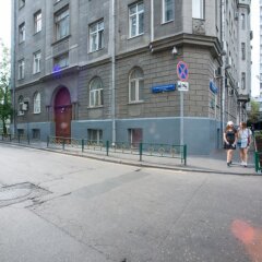 Hotel & Hostel Vstrechi na Arbate спортивное сооружение
