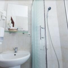 Гостиница Матрёшка 3* Двухместный номер Эконом фото 3