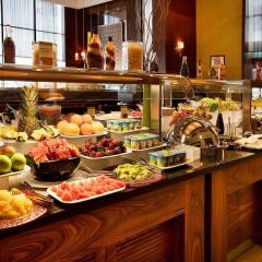 DoubleTree by Hilton Hotel Van Турция, Ван - отзывы, цены и фото номеров - забронировать отель DoubleTree by Hilton Hotel Van онлайн питание фото 2