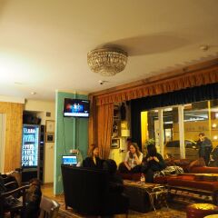 Отель Pars Teatro Hostel Испания, Барселона - отзывы, цены и фото номеров - забронировать отель Pars Teatro Hostel онлайн развлечения