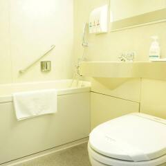 Отель Yaoji Hakata Hotel Япония, Хаката - отзывы, цены и фото номеров - забронировать отель Yaoji Hakata Hotel онлайн ванная фото 2