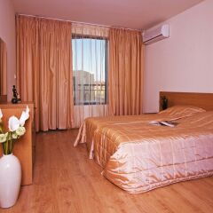 Отель Sea Grace Aparthotel Болгария, Солнечный берег - отзывы, цены и фото номеров - забронировать отель Sea Grace Aparthotel онлайн комната для гостей фото 2