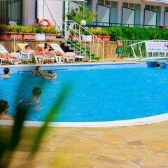 Park Hotel Kini- All Incusive бассейн фото 3
