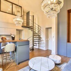 Отель 2 Suites Fantastic lux and charming apartment old town Франция, Ницца - отзывы, цены и фото номеров - забронировать отель 2 Suites Fantastic lux and charming apartment old town онлайн в номере