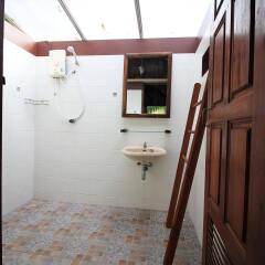 Отель Nice & Easy House Ланта фото 9