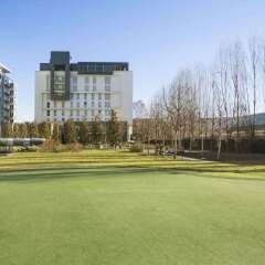 Отель Ramada Plaza Milan Милан спортивное сооружение