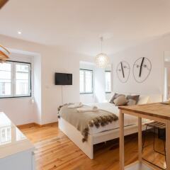 Апартаменты Moniz Studio Apartment - by LU Holidays комната для гостей фото 5