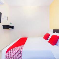 Отель OYO 220 Hotel Sri Maluri Малайзия, Куала-Лумпур - отзывы, цены и фото номеров - забронировать отель OYO 220 Hotel Sri Maluri онлайн комната для гостей фото 3