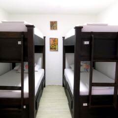 Отель Hostal Pajara Pinta сейф в номере