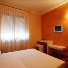 Отель Casa Dei Mercanti Town House Лечче комната для гостей