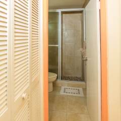 Апартаменты New Kingston C A Guest Apartments I балкон