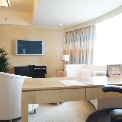 Regal International East Asia Hotel удобства в номере