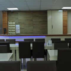Cam Motel Турция, Узунгёль - отзывы, цены и фото номеров - забронировать отель Cam Motel онлайн гостиничный бар