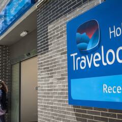 Отель Travelodge Madrid Alcalá интерьер отеля фото 3