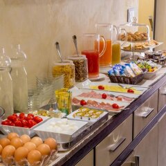 Отель Les Fleurs Luxury House Италия, Рим - 1 отзыв об отеле, цены и фото номеров - забронировать отель Les Fleurs Luxury House онлайн питание фото 3