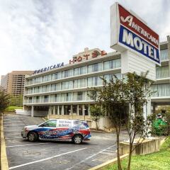 Отель Americana Hotel США, Арлингтон - отзывы, цены и фото номеров - забронировать отель Americana Hotel онлайн парковка