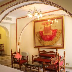 Отель The Raj Palace (Small Luxury Hotels of the World) интерьер отеля