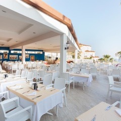 İz Flower Side Beach Hotel гостиничный бар