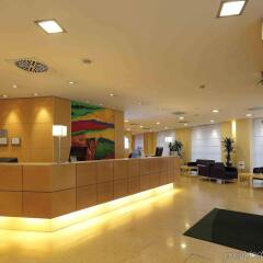 Отель Holiday Inn Milan - Garibaldi Station интерьер отеля
