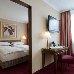Отель Best Western Plus Hotel St. Raphael Германия, Гамбург - отзывы, цены и фото номеров - забронировать отель Best Western Plus Hotel St. Raphael онлайн удобства в номере фото 2