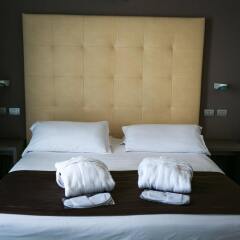Yes Hotel Touring комната для гостей фото 5