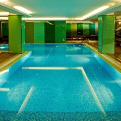 Отель Crowne Plaza Istanbul - Harbiye бассейн фото 3