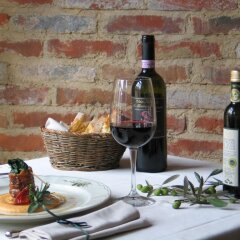 Отель Locanda dell'Amorosa Синалунга питание
