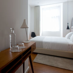 Отель The 8 Downtown Suites удобства в номере