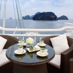 Отель Aphrodite Cruises Halong Халонг