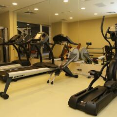 Ramada Hotel & Suites Istanbul Sisli фитнесс-зал фото 3