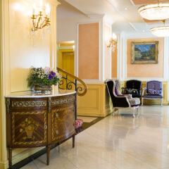 Отель Luxury Family Royal Palace Прага интерьер отеля фото 3