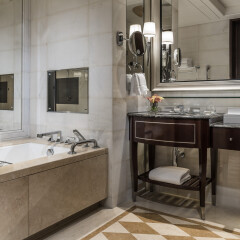 Four Seasons Hotel Macao at Cotai Strip ванная