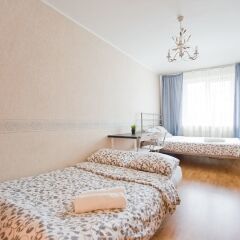 Апартаменты Hello Apartment on Staroderevenskaya 33 Санкт-Петербург комната для гостей