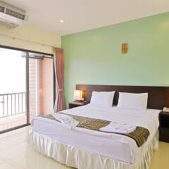 Отель Absolute Guesthouse Phuket комната для гостей фото 5