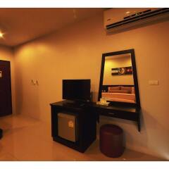 Отель The Bedroom Kata Beach удобства в номере фото 2