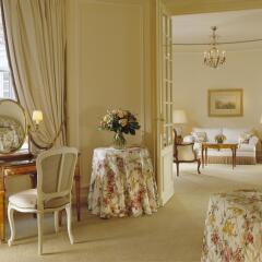 Hotel Le Bristol Paris комната для гостей