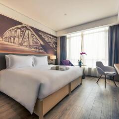 Отель Mercure Shanghai Hongqiao Airport Китай, Шанхай - отзывы, цены и фото номеров - забронировать отель Mercure Shanghai Hongqiao Airport онлайн комната для гостей фото 2