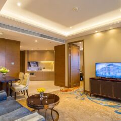 Отель Golden Tulip Suzhou Residence комната для гостей фото 5