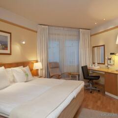 Отель Holiday Inn Oulu комната для гостей фото 3