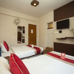 Отель OYO 219 Hotel Royal Kusum Непал, Катманду - отзывы, цены и фото номеров - забронировать отель OYO 219 Hotel Royal Kusum онлайн комната для гостей фото 5