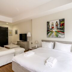 Апартаменты One Perfect Stay - Studio at Al Murad комната для гостей фото 2