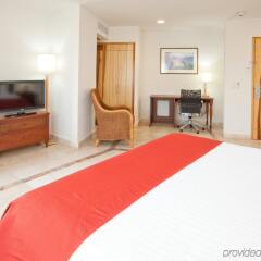 Отель Holiday Inn Ixtapa комната для гостей фото 2