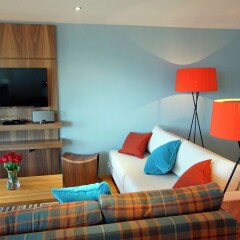 Отель Luxury Apartment with Hot Tub in Veysonnaz Швейцария, Вейсона - отзывы, цены и фото номеров - забронировать отель Luxury Apartment with Hot Tub in Veysonnaz онлайн комната для гостей фото 2