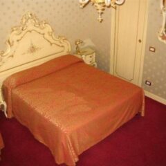 Отель Locanda Al Leon комната для гостей фото 2