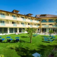 Hotel Weingarten Кальдаро-сулла-Страда-дель-Вино