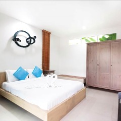 Отель Kata Tranquil Villa комната для гостей